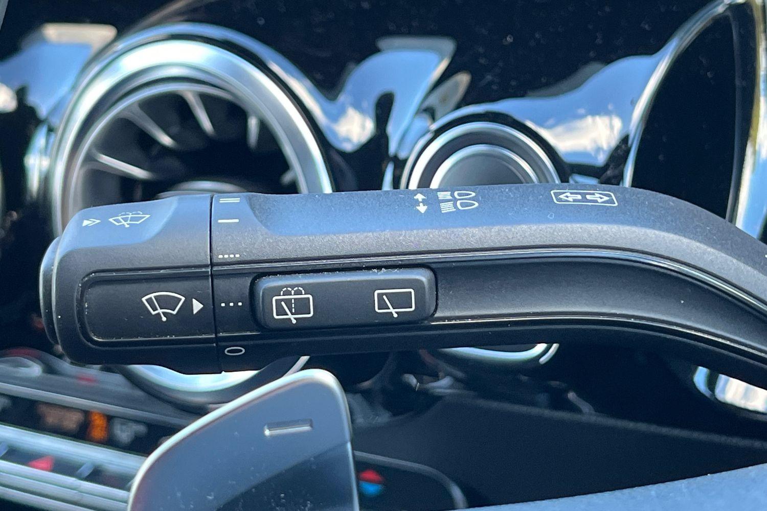 Mercedes-Benz EQA Photo 13