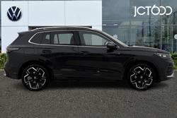 VOLKSWAGEN Tiguan Photo 4
