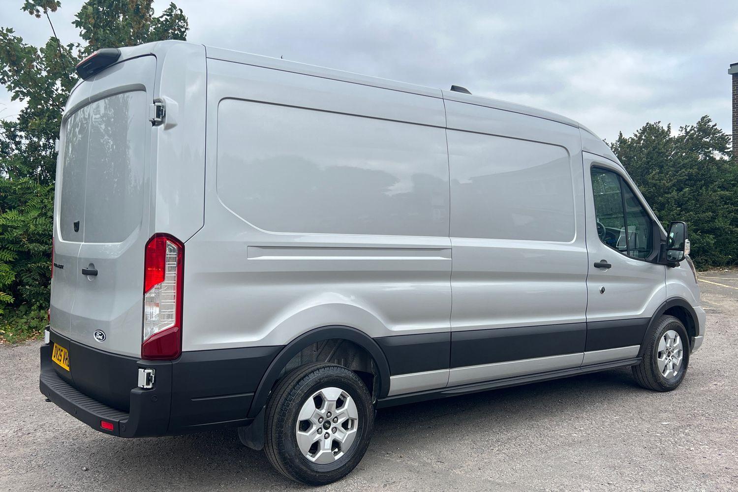 Ford TRANSIT Photo 35