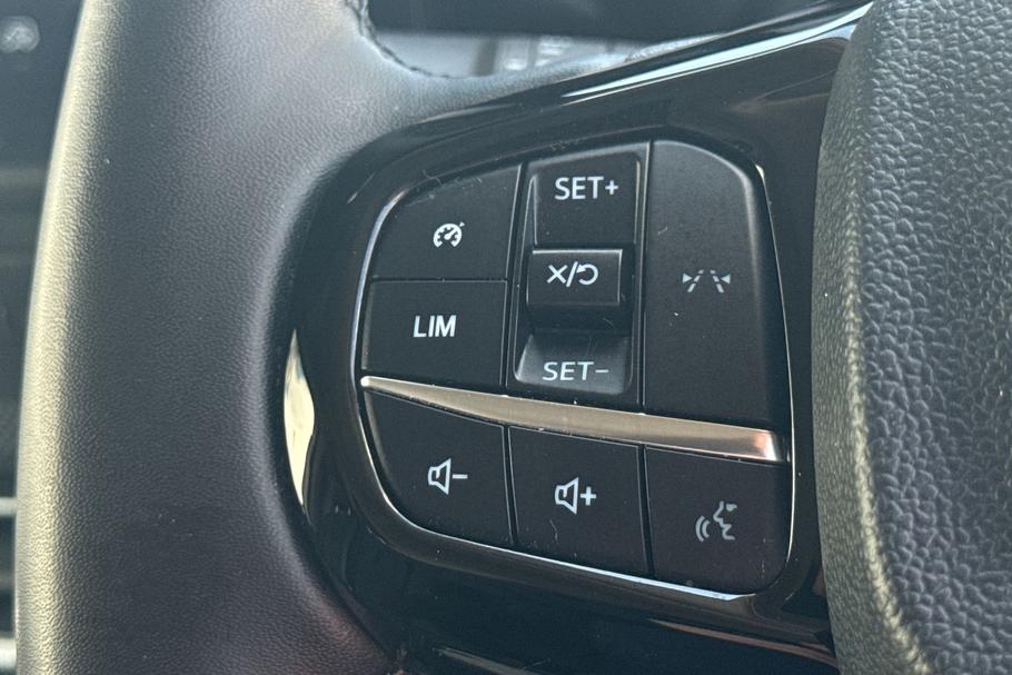 Used Ford TRANSIT CUSTOM WN24LEJ 25