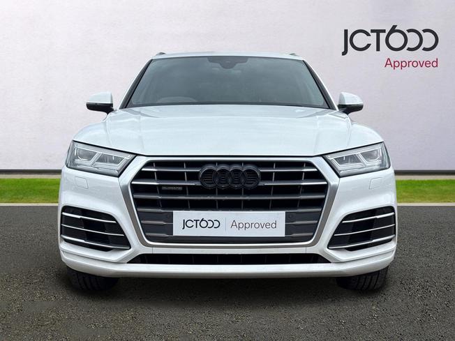 AUDI Q5 Photo 8