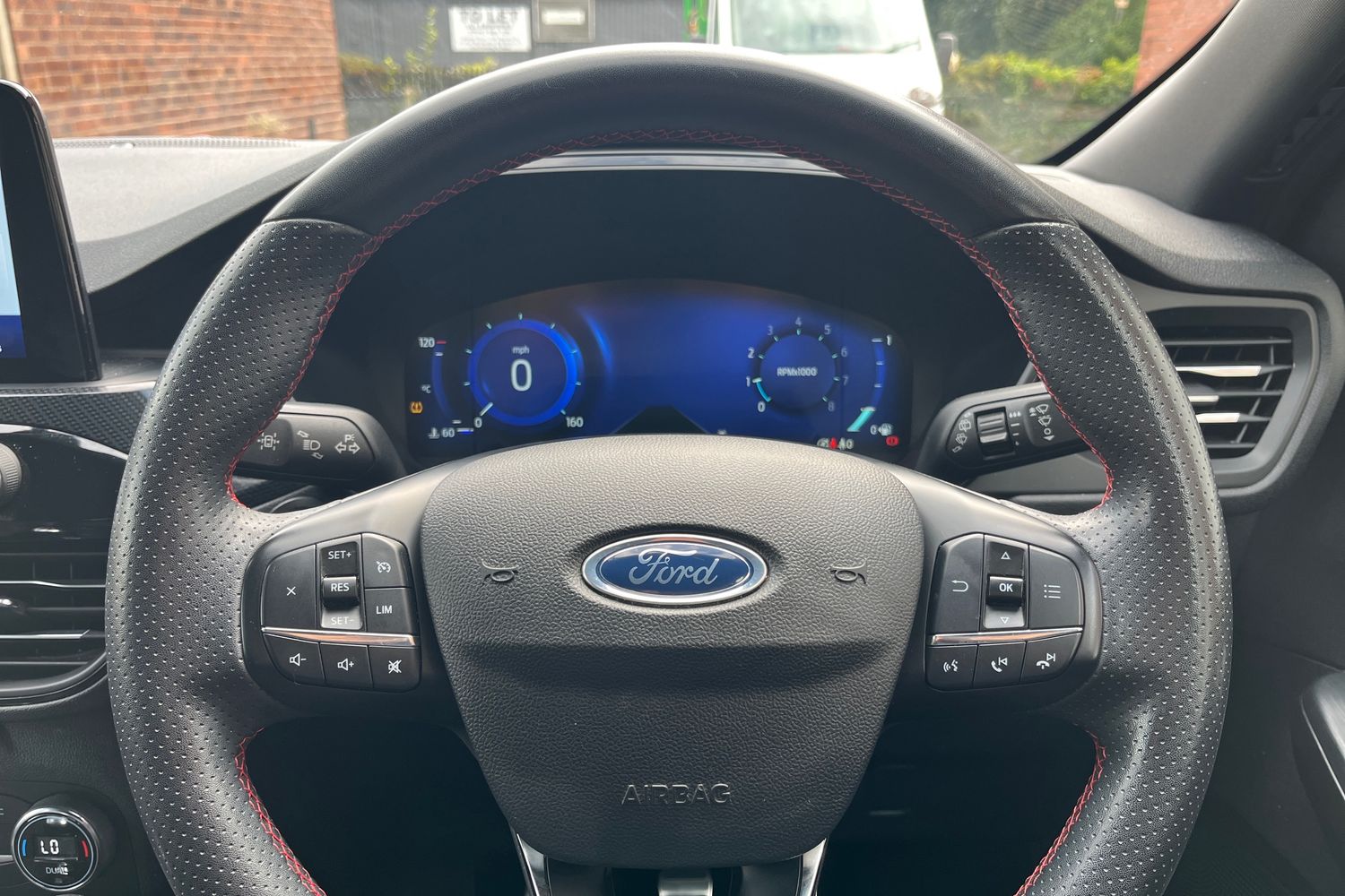 Ford KUGA Photo 11