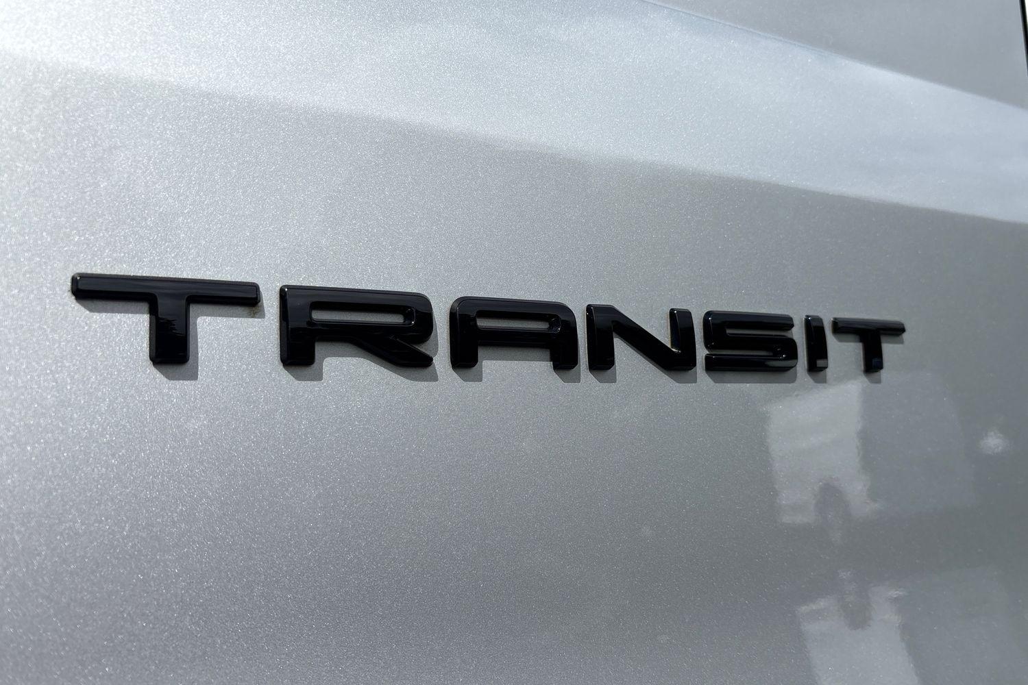 Ford Transit Photo 19