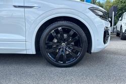 Volkswagen Touareg Photo 5