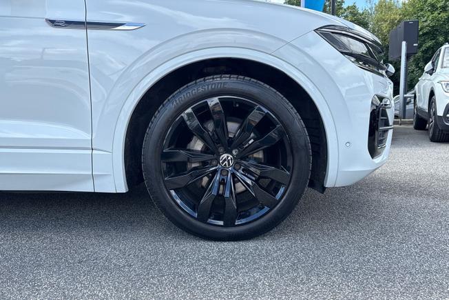 Volkswagen Touareg Photo 5