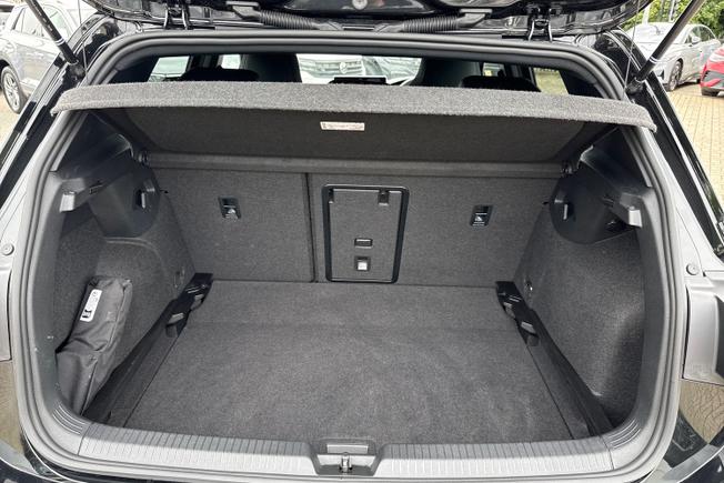VOLKSWAGEN Golf Photo 12