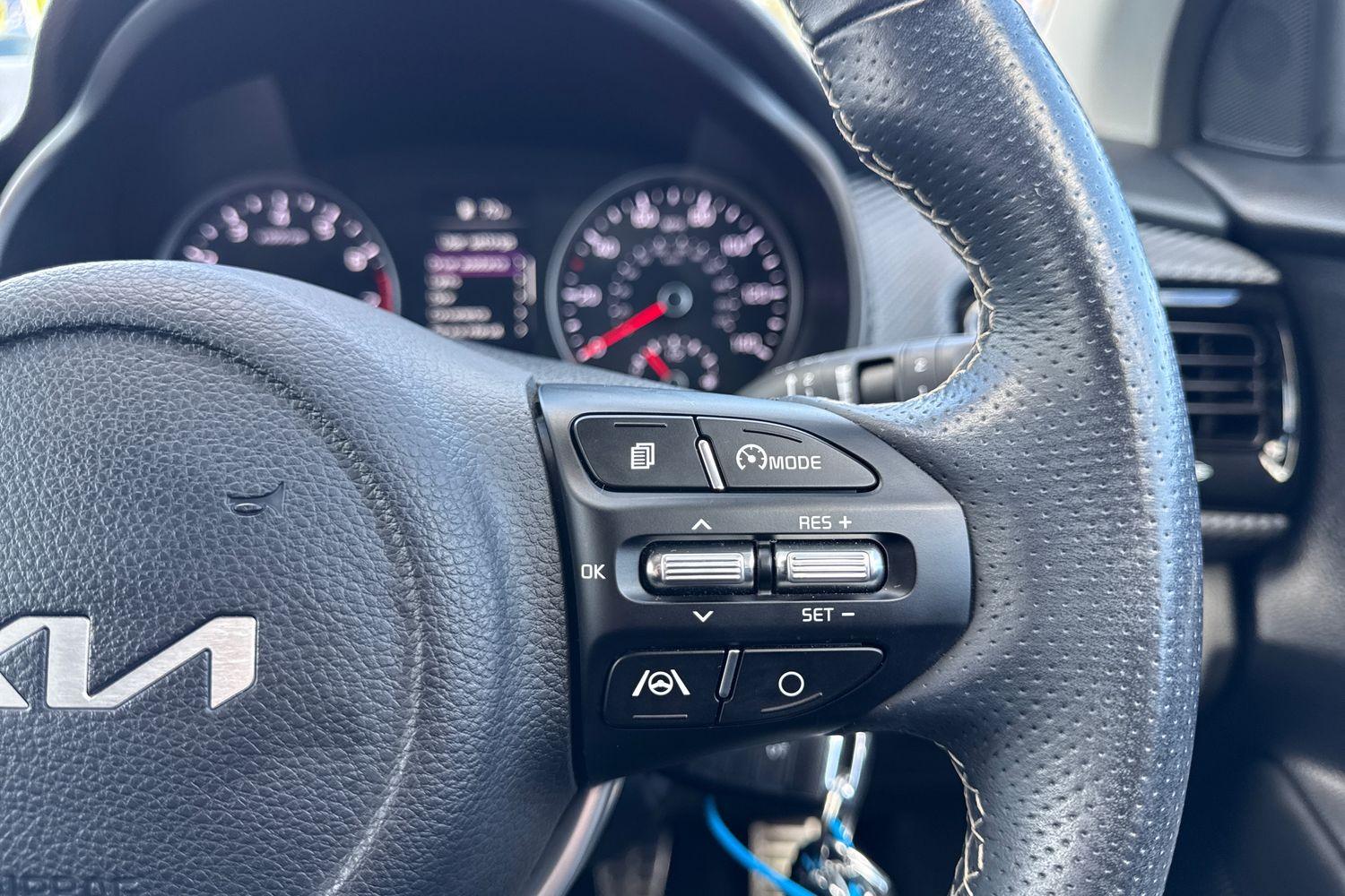 Kia STONIC Photo 30