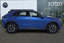 Volkswagen T-Roc Photo 4