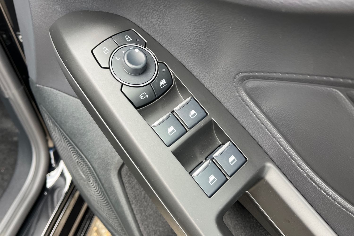 Ford Focus Photo 15