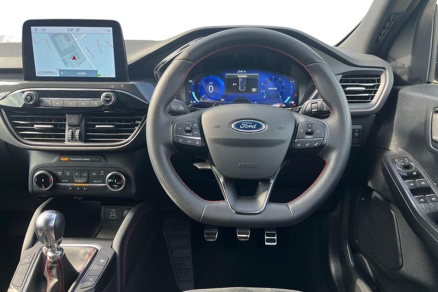 Ford KUGA Photo autoimg-6bb6606401e79a5dbd0446bd96ad956a84d8462c.jpg