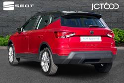 SEAT Arona Photo 3