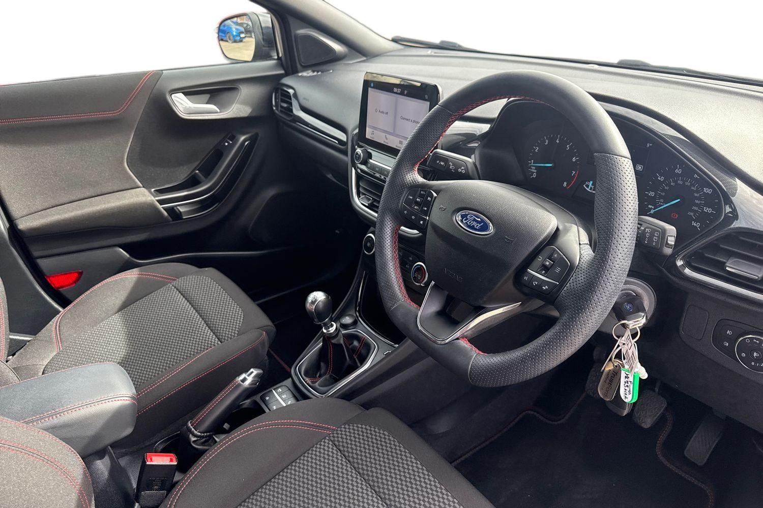 Ford PUMA Photo 8