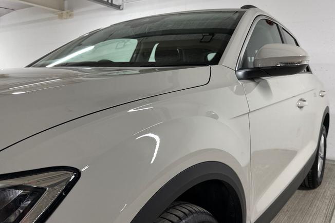 Volkswagen T-Roc Photo 40