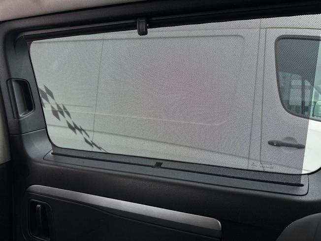 VAUXHALL Vivaro Life Electric Photo 45