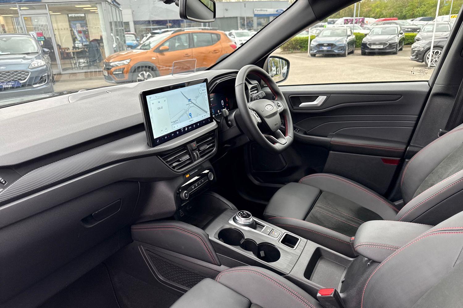 Ford KUGA Photo 17