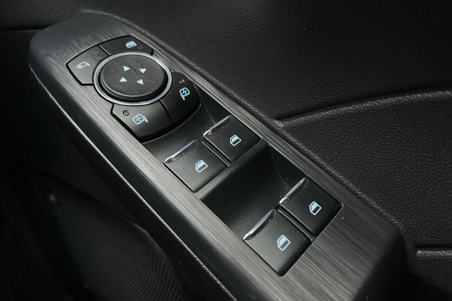 Ford Kuga Photo autoimg-6bbf6048f9d931c5afc3abf71863a4b2490cb4d3.jpg