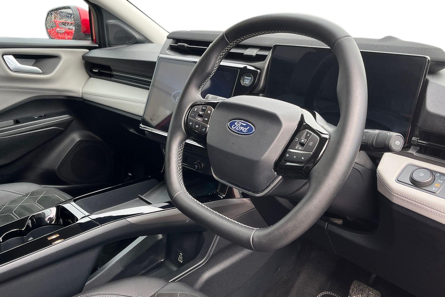 Ford PUMA GEN-E Photo 8