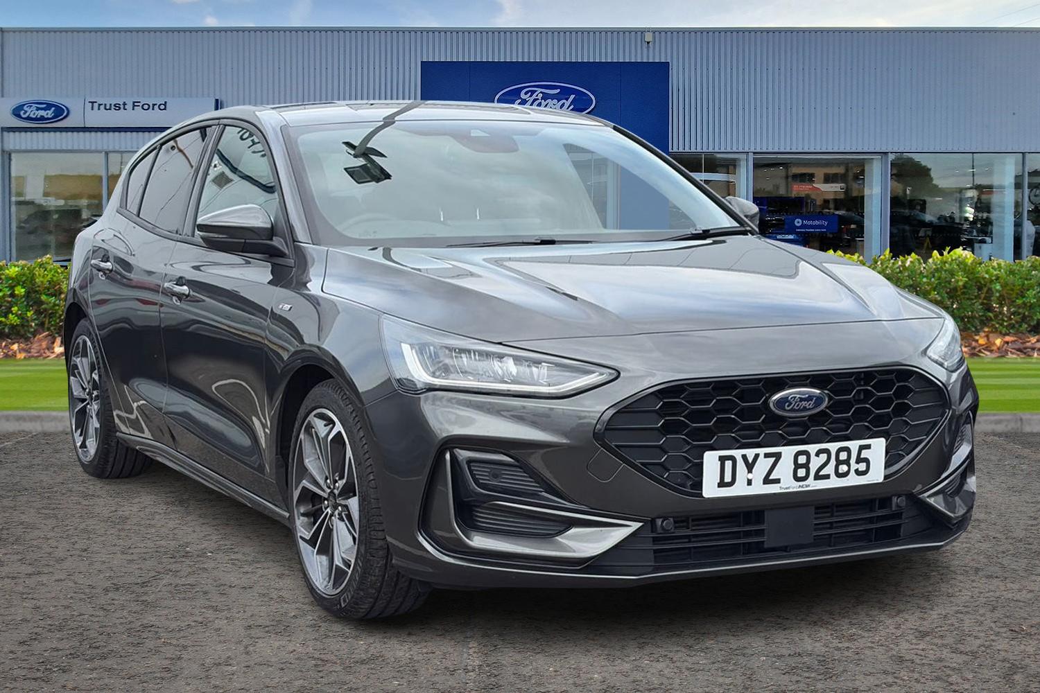 Ford Focus Photo 0