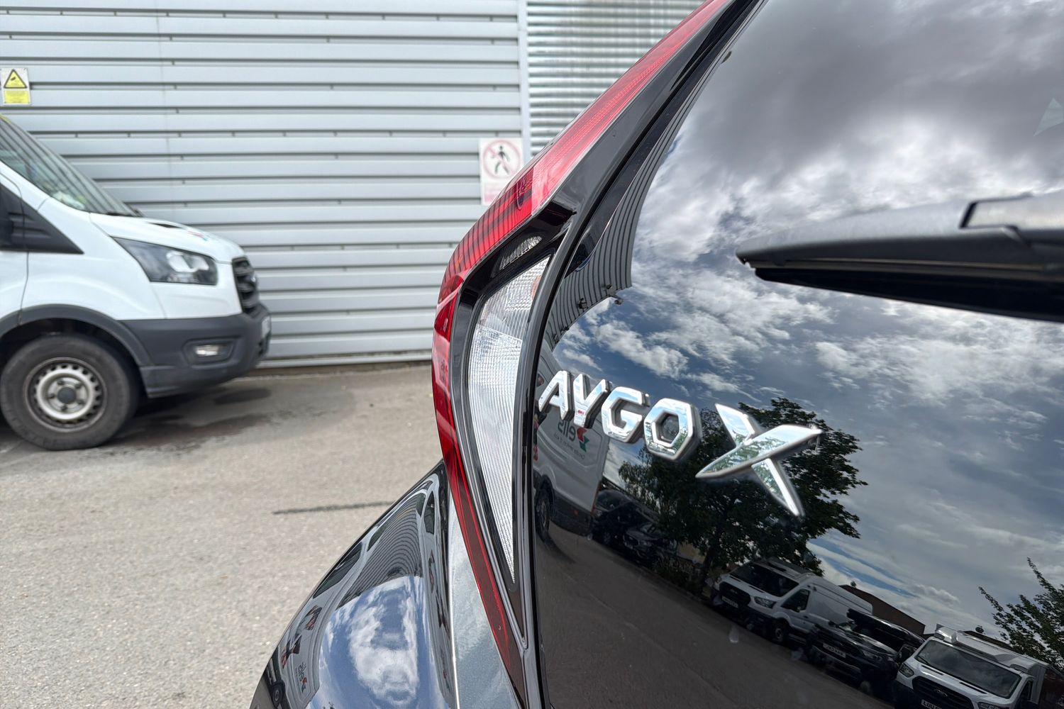 Toyota AYGO X Photo 35