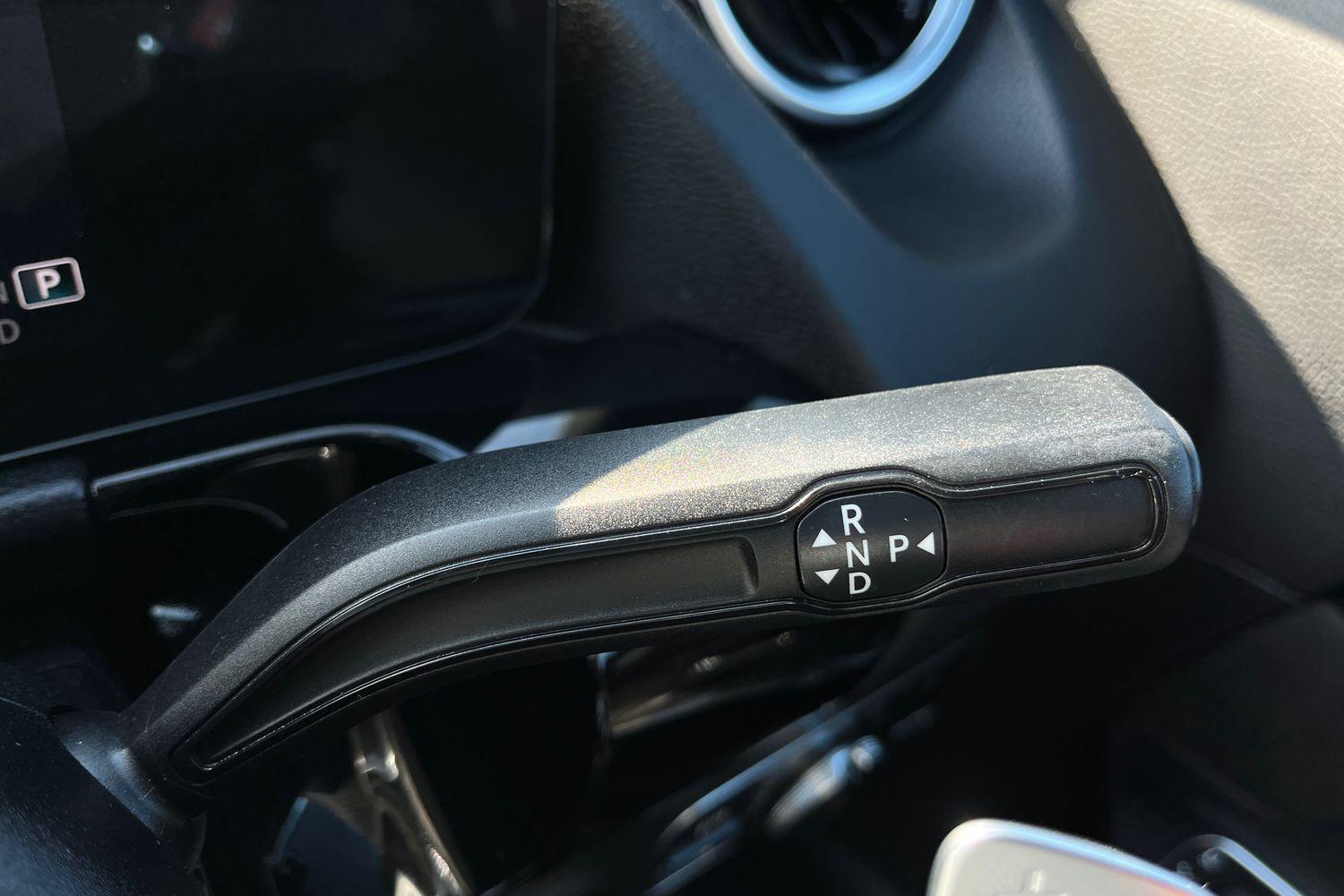 Mercedes-Benz GLA Photo 14