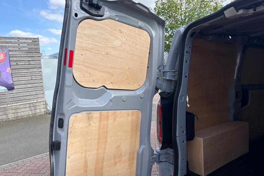 Used FORD E-TRANSIT CUSTOM WR75JDX 19