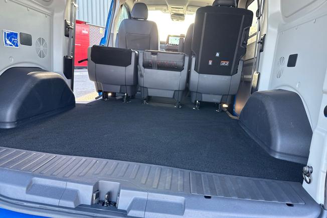 VOLKSWAGEN Transporter Photo 44