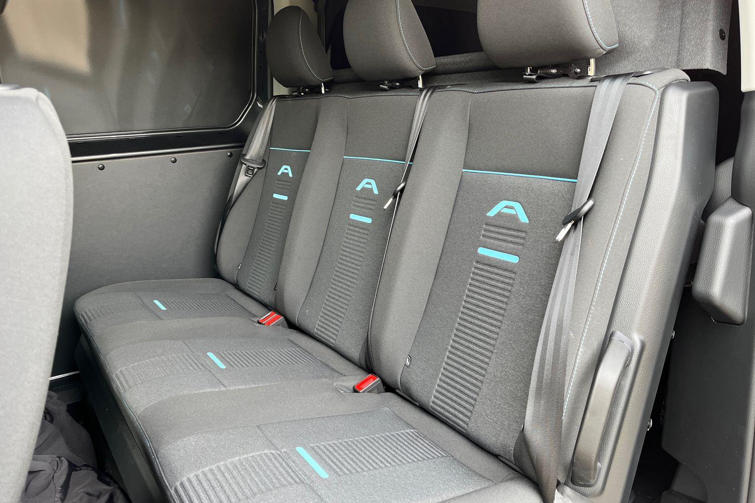 Ford Transit Connect Photo 10