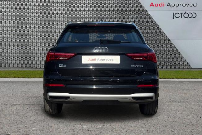 AUDI Q3 Photo 7