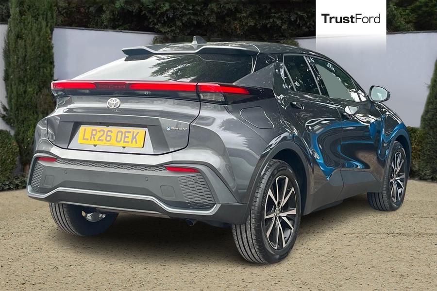 Toyota C-HR Photo autoimg-6bd7c0f121a991c574fd6f1024fb124b6281df42.jpg
