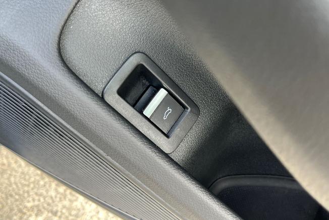 AUDI A4 Photo 52