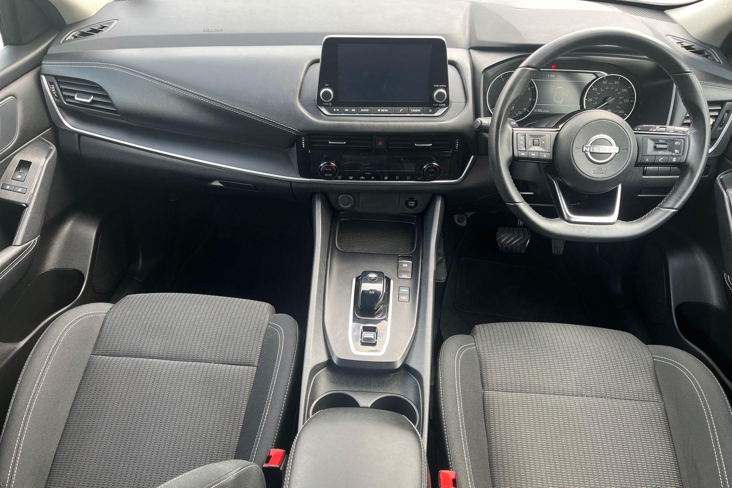Nissan QASHQAI Photo 9