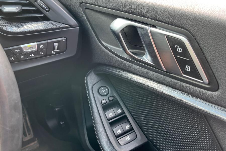 BMW 1 Series Photo autoimg-6be1b46e8ef8d89f989aa1c8f6b62c4734bc335c.jpg