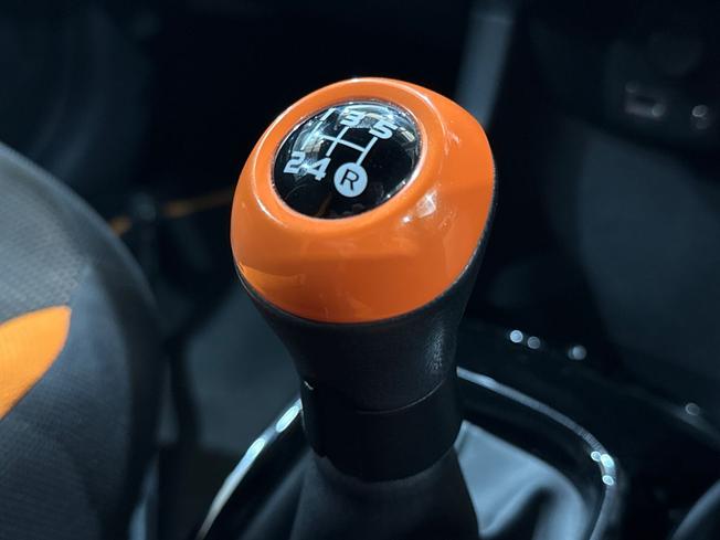 TOYOTA Aygo Photo 53