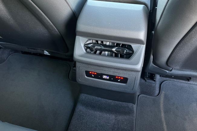 AUDI  Q6 Sportback Photo 60