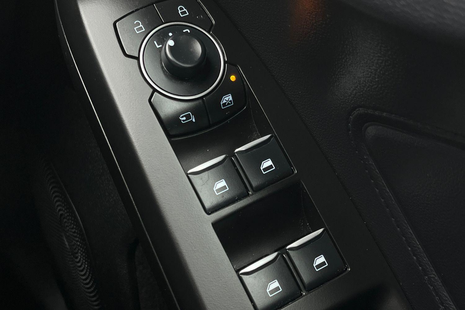 Ford FOCUS Photo 15