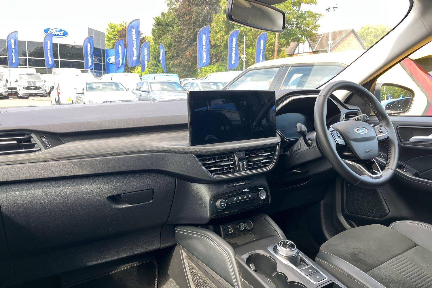 Ford KUGA Photo 17
