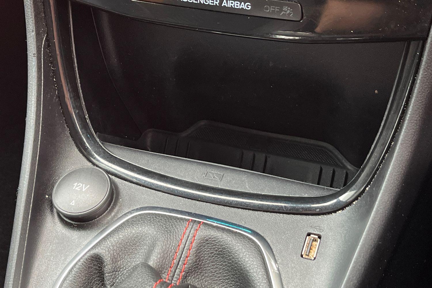 Ford PUMA Photo 33
