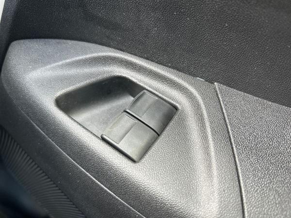 Toyota AYGO Photo autoimg-6bf2b71981439c51f3cd423ce98d7ee7ffe8ab9f.jpg