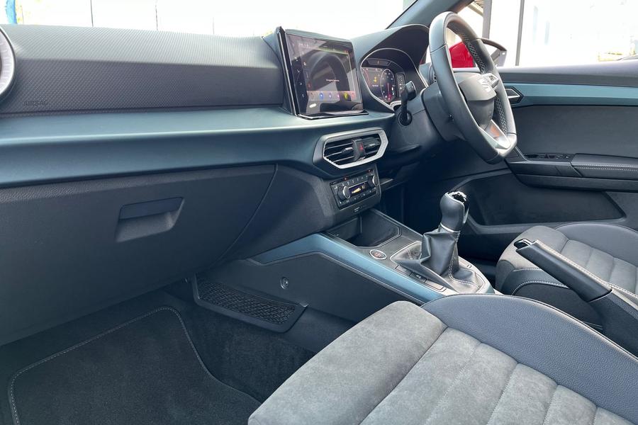 SEAT ARONA Photo autoimg-6bf5b1dc4baccb559e537a4009e7ab6e6033c6b7.jpg