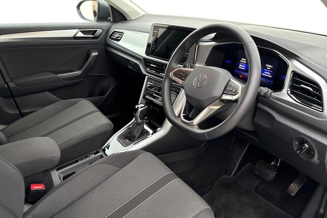 VOLKSWAGEN T-Roc Photo 6