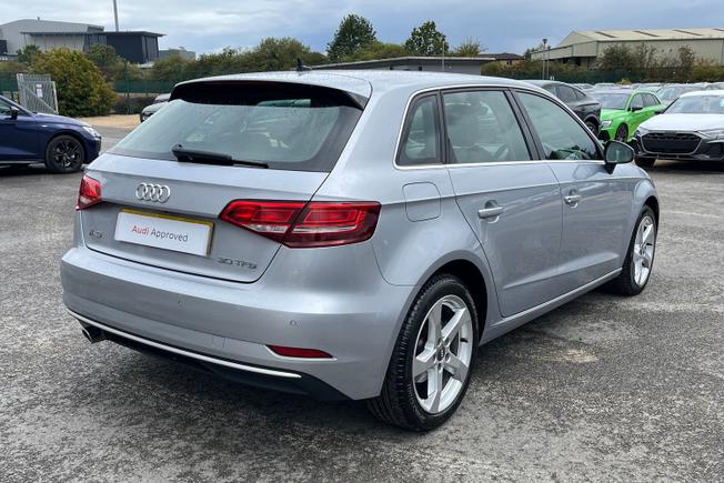 AUDI A3 Photo 24