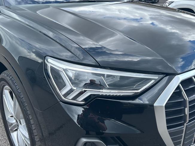 Audi Q3 Photo 19