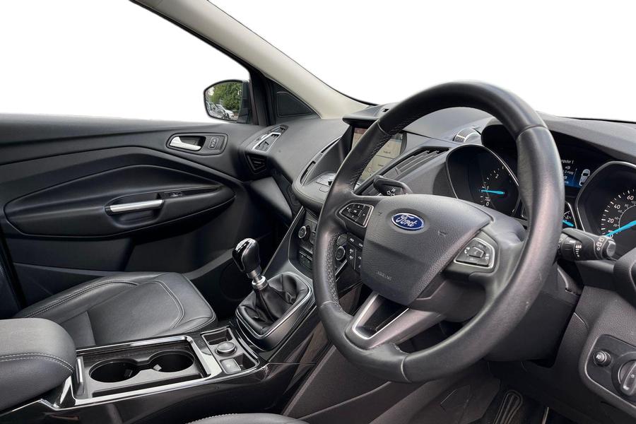 Ford KUGA Photo autoimg-6bff6a3e756f2c6179b3863711f48a5c76408152.jpg