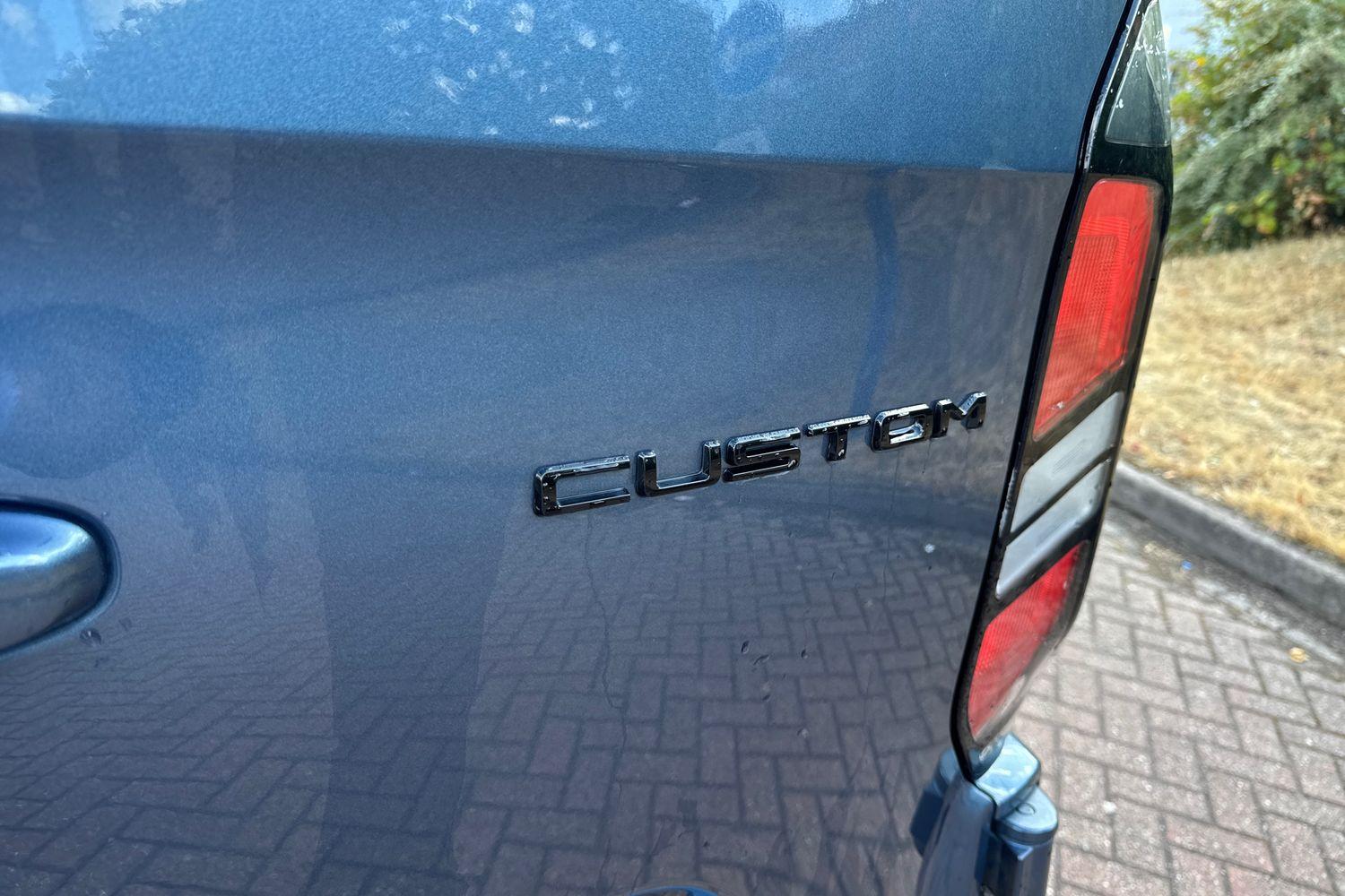 Ford TRANSIT CUSTOM Photo 19