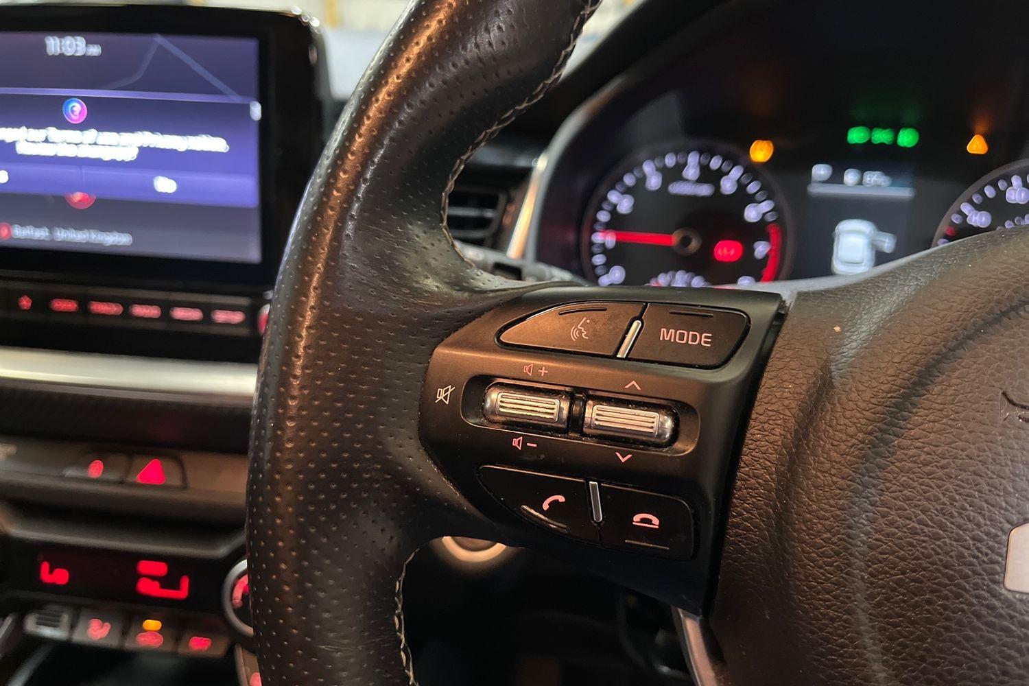 Kia STONIC Photo 27