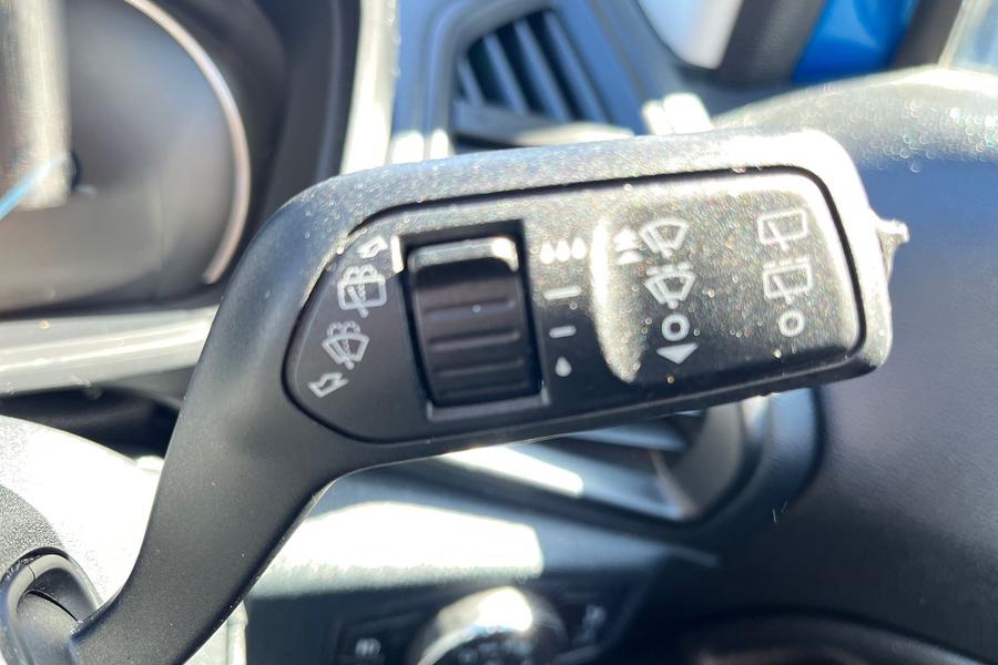 Ford ECOSPORT Photo autoimg-6c0f59ff4ab1f905cc41ffd4d6420eb7da8dcfc0.jpg