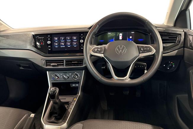 VOLKSWAGEN Polo Photo 11
