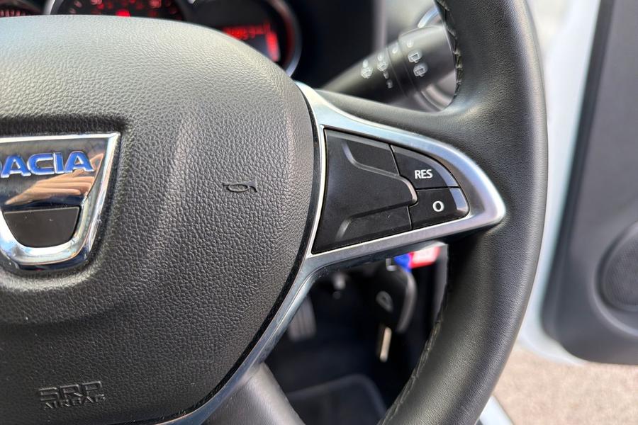 Dacia Sandero Stepway Photo autoimg-6c11b4511f7a2744e8539bd19d65e7e3a29314a2.jpg