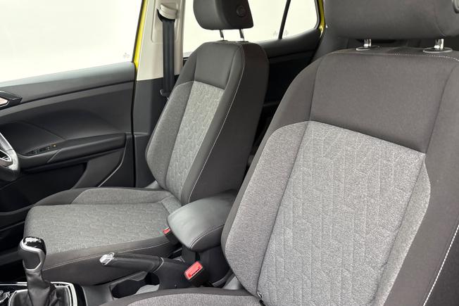 VOLKSWAGEN T-Cross Photo 27