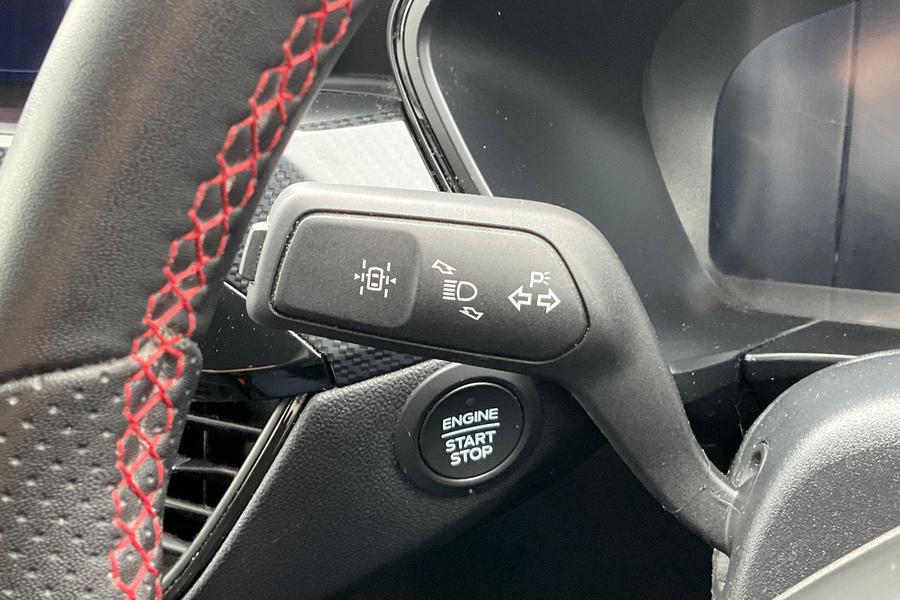 Ford KUGA Photo autoimg-6c1bf6b0a9c9727c59bd6c8ec4db6471ee1aec8c.jpg